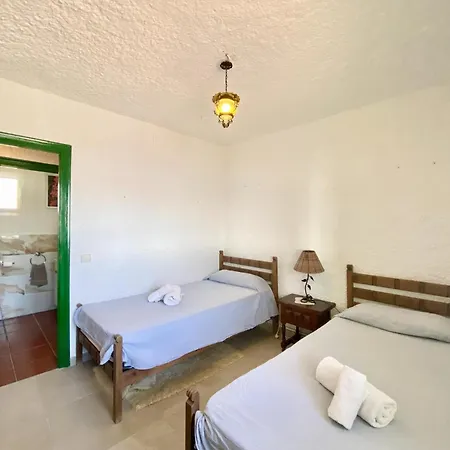 Ariel リョレート・デ・マル