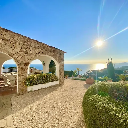 Ariel 別荘 リョレート・デ・マル